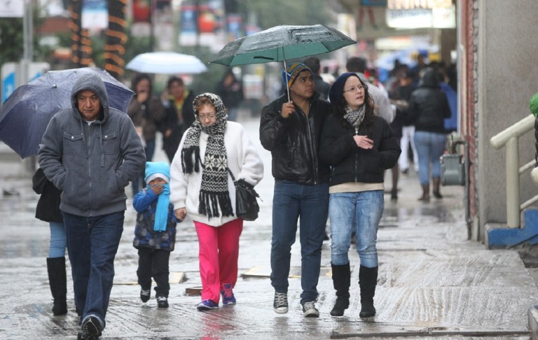 Monterrey, N.L. 26 de Diciembre de 2013
Frente frio que llego a la ciudad y que durara todo el fin de semana
FOTO: JORGE LOPEZ/MILENIO