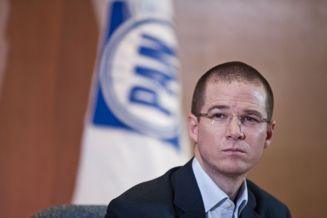 MEXICO DF A 7 DE OCTUBRE DE 2015
EL PRESIDENTE DEL PAN RICARDO ANAYA ANUNCIO A LOS NUEVOS INTEGRANTES DE SU EQUIPO DE TRABAJO
CRISTOPHER ROGEL BLANQUET/EL UNIVERSAL